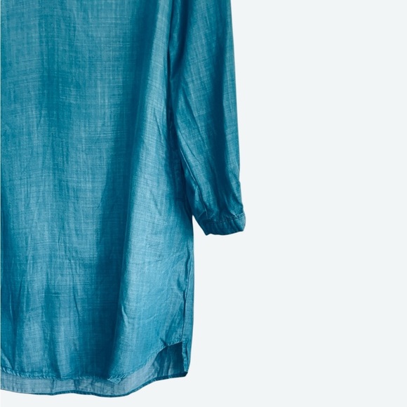 Soft Surroundings Shirt Dress
Size M Turquoise Blue
Chambray Lagenlook Tunic - Picture 5 of 11